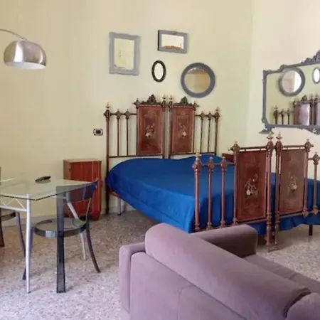 Mezzanino Con Patio E Archi A Vela Apartamento *